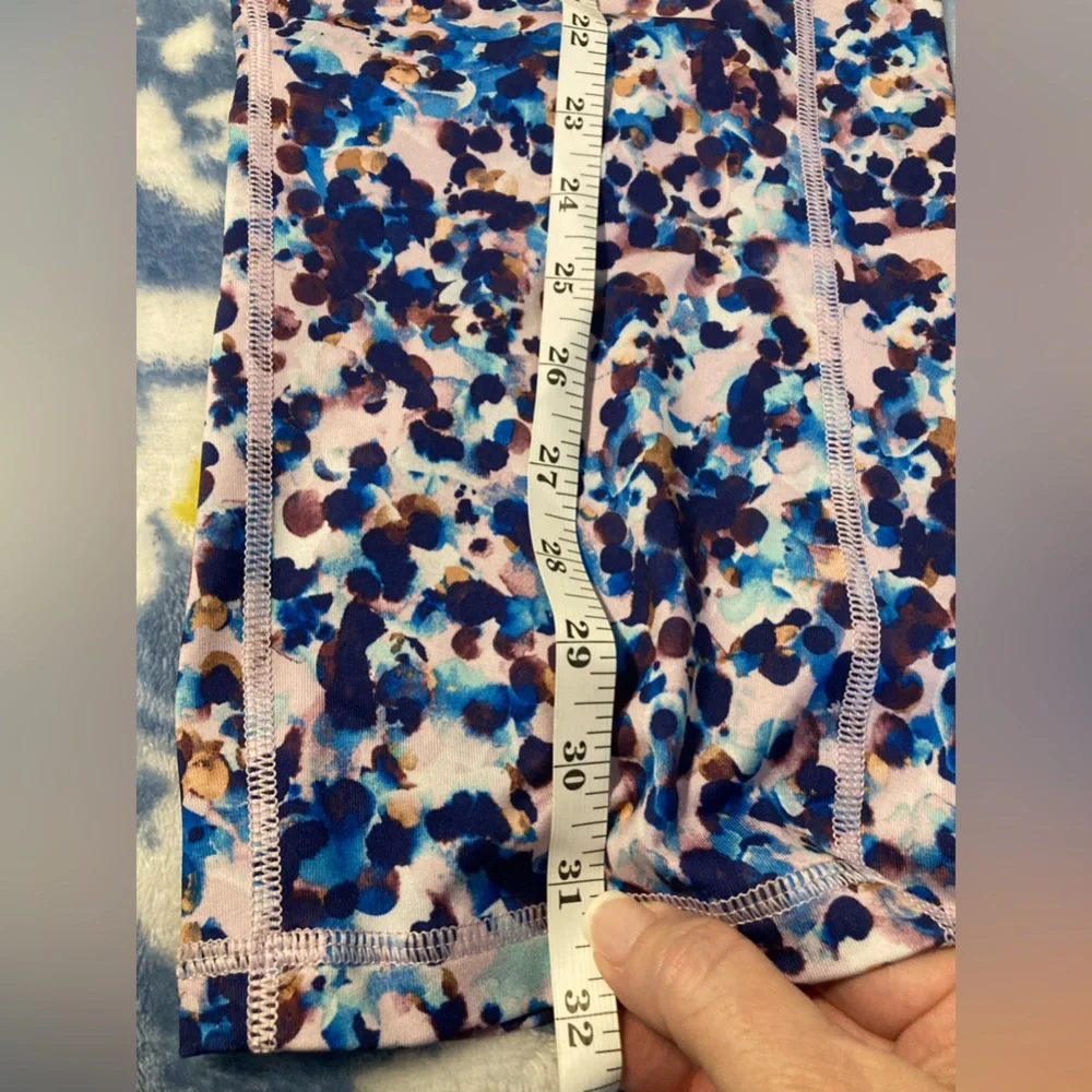 Like new Tek Gear workout leggings size 2X - Picture 6 of 6